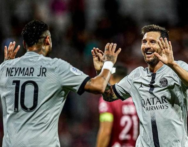 C罗补时绝杀 上演关键先生（C罗读秒绝杀，关键先生再现）