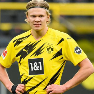 跟队记者：莱奥续约谈判还没正式开启，但俱乐部正在讨论（队记：莱奥续约谈判尚未正式启动，俱乐部已展开讨论）