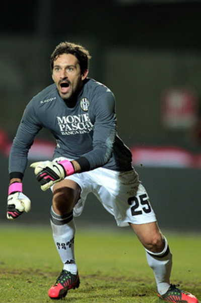 瑞天空：水晶宫已经向拜仁报价博埃，球员表态愿意去英超（瑞天空：水晶宫已向拜仁递交博埃报价，球员愿转投英超）