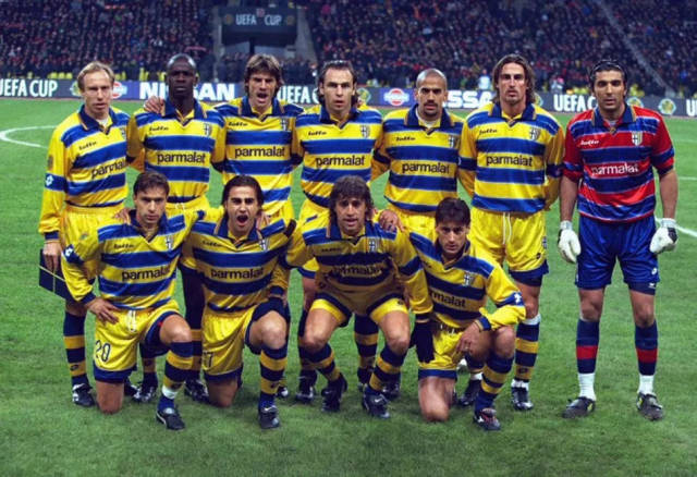 历史首次女裁判担任中超主裁，董方雨将执法西海岸vs亚泰（中超史上首位女主裁亮相：董方雨将吹罚西海岸对阵亚泰）