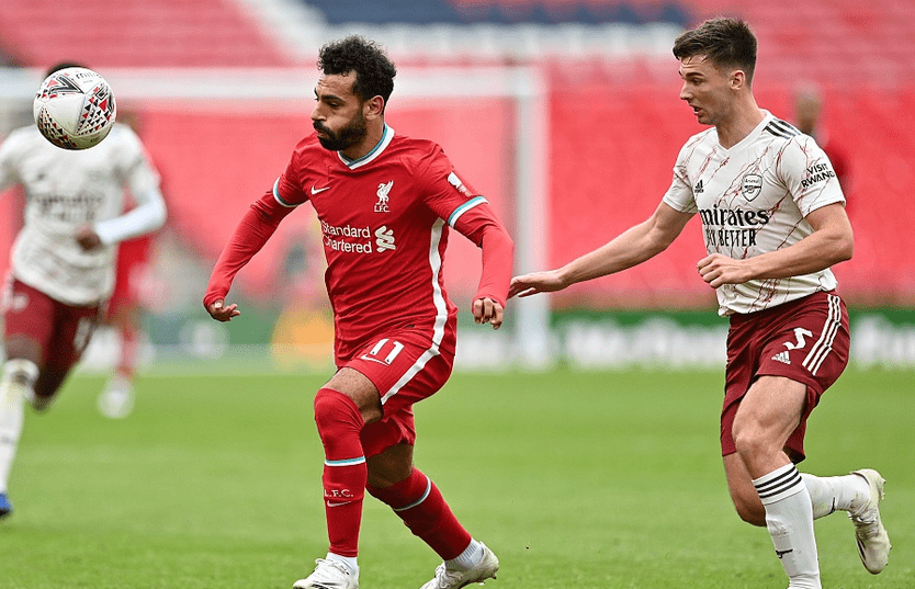 足协杯决赛——中国足坛本年度最后一场焦点战！明晚...（中国足坛年度收官之战：足协杯决赛明晚开战）